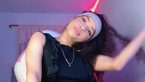 Snapshot of kendallrush2 chatting on January 2025 07:09:01 AM Kendall Rush online show from January 2025 07:09:01 AM