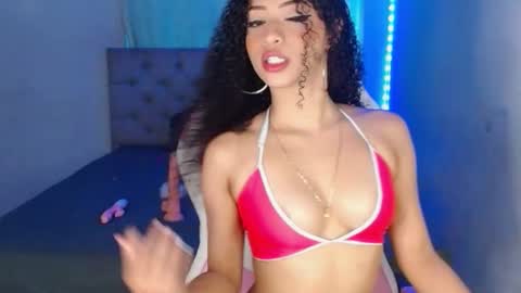 Snapshot of kendallrush2 chatting on February 2025 08:45:02 PM Kendall Rush online show from February 2025 08:45:02 PM