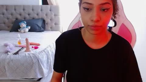 Snapshot of kendallrush2 chatting on February 2025 12:48:02 PM Kendall Rush online show from February 2025 12:48:02 PM