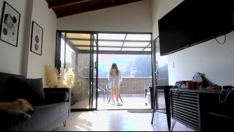 kendall online show from January 2025 01:58:02 PM