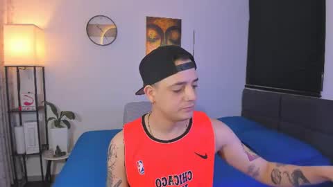 kendel_dimitri online show from June 2026 07:35:02 AM