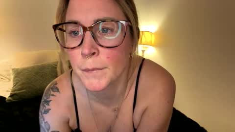 kendra34dd online show from March 2026 02:04:02 AM