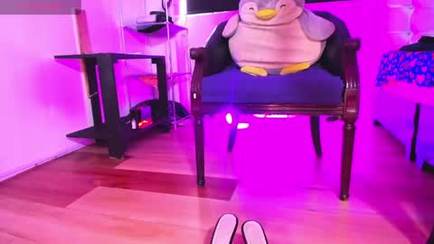 Kendra Bailey online show from April 2026 07:14:01 PM