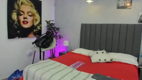 Snapshot of kendra_london chatting on July 2026 11:13:02 AM Kendra London online show from July 2026 11:13:02 AM
