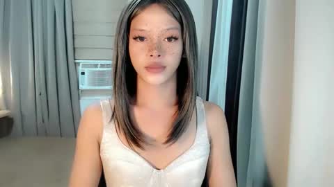 kendra_lunaxx online show from March 2026 04:09:01 PM
