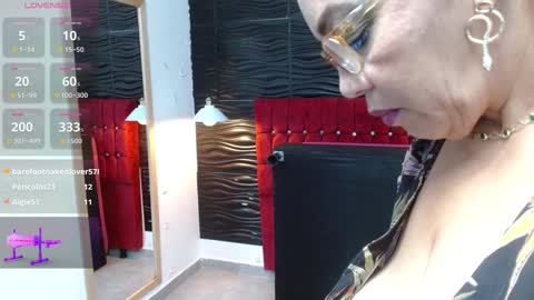 Snapshot of kendra_lust_69 chatting on January 2025 11:44:01 PM kendra_lust_69 online show from January 2025 11:44:01 PM