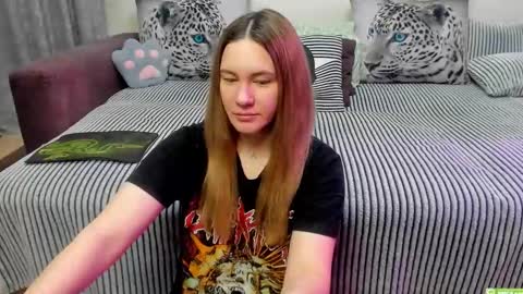 Kendra online show from March 2026 11:31:02 PM