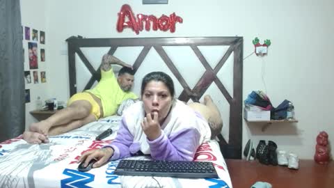 Kendra And Miller online show from November 2025 04:11:02 AM