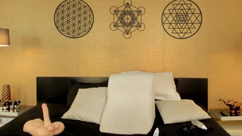 Snapshot of kendraleroy chatting on January 2025 05:31:01 PM KENDRA online show from January 2025 05:31:01 PM