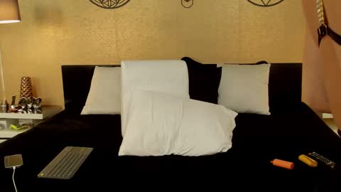 Snapshot of kendraleroy chatting on February 2025 04:31:01 AM KENDRA online show from February 2025 04:31:01 AM