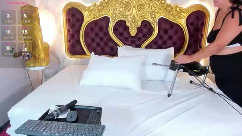 Snapshot of kendralholson chatting on March 2026 04:29:04 AM Kendral online show from March 2026 04:29:04 AM