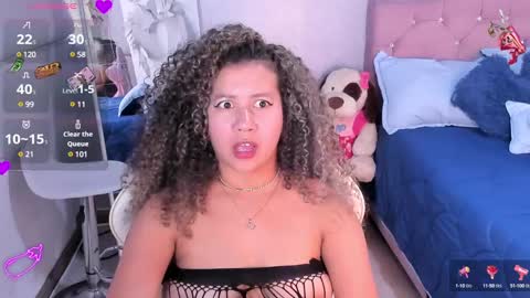 Snapshot of kenia_thompson01 chatting on February 2025 09:14:01 PM 01 online show from February 2025 09:14:01 PM