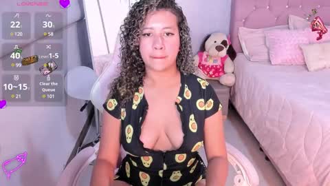 Snapshot of kenia_thompson01 chatting on March 2025 06:33:02 PM 01 online show from March 2025 06:33:02 PM