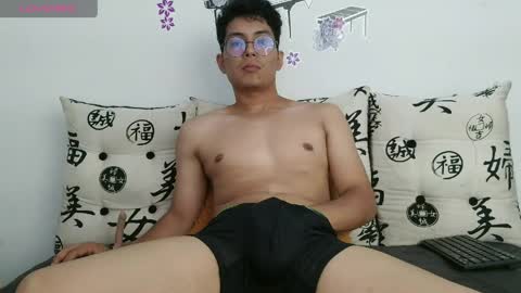 kenji_s4 online show from May 2026 03:52:02 PM