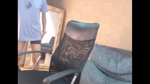 Snapshot of kenn_boy_ chatting on January 2025 06:09:02 PM kenn_boy_ online show from January 2025 06:09:02 PM