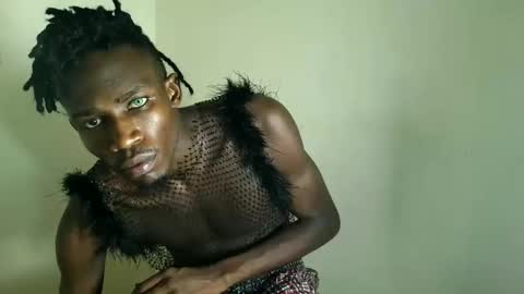 Kenia online show from December 2025 04:24:01 PM