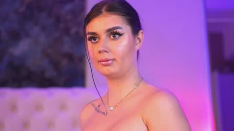 Kendra online show from October 2025 03:02:02 PM