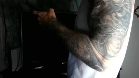 Snapshot of kennerfox77 chatting on December 2024 04:23:01 AM Kennfox777 online show from December 2024 04:23:01 AM