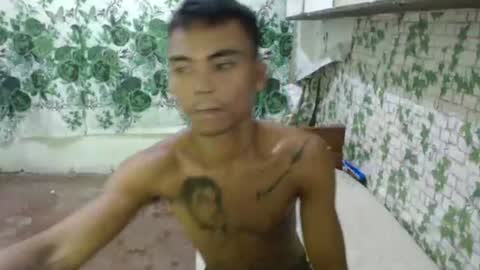 Snapshot of kenneth_jeey chatting on May 2026 10:42:02 AM kenneth_jeey online show from May 2026 10:42:02 AM