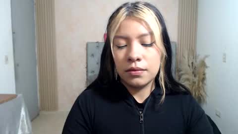 Snapshot of kennethcodyy chatting on April 2026 01:27:02 PM kennethcodyy online show from April 2026 01:27:02 PM