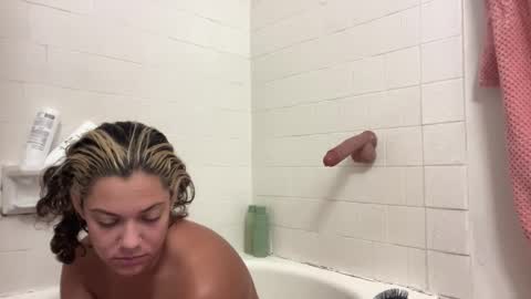 kennibby online show from March 2026 02:06:01 AM