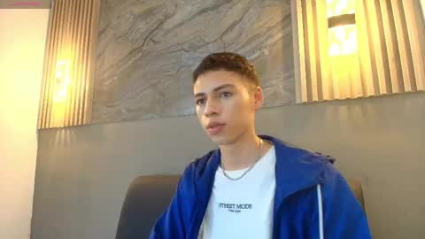 kenny_hank online show from April 2026 03:53:02 AM