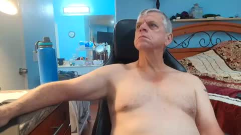 Snapshot of kent_ham chatting on August 2026 04:20:03 PM kent_ham online show from August 2026 04:20:03 PM