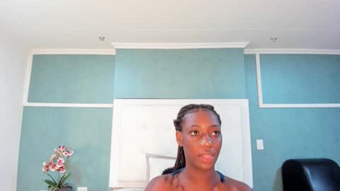 kentha_mitchells online show from September 2025 10:49:01 AM