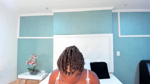 kentha_mitchells online show from September 2025 10:51:02 AM