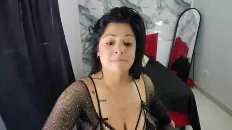 kerena929004 online show from March 2026 03:41:01 PM