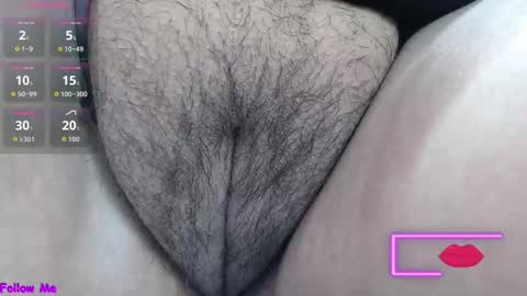 K E R L Y online show from November 2025 01:21:02 PM