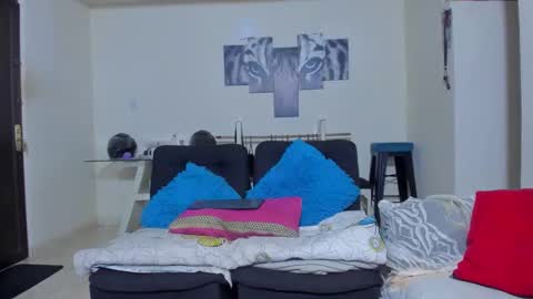 Snapshot of kerlysmith24 chatting on March 2026 11:27:02 AM Kerlysmith24 online show from March 2026 11:27:02 AM