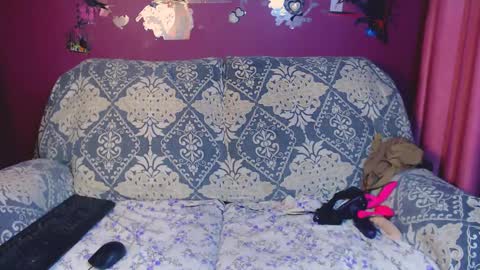 kersxxx online show from February 2025 10:20:02 AM