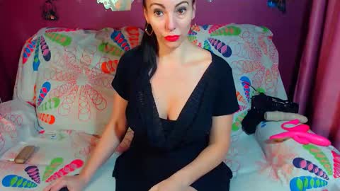 kersxxx online show from February 2026 07:18:01 AM