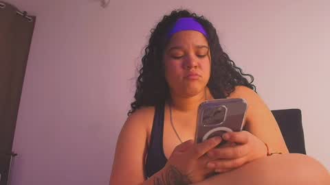 Snapshot of kesha_rosse_ chatting on June 2026 06:59:01 AM KESHA online show from June 2026 06:59:01 AM