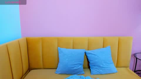 KatrinaKetrin online show from November 2025 01:22:01 AM