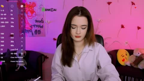 ketty_kitt online show from April 2026 08:09:01 PM