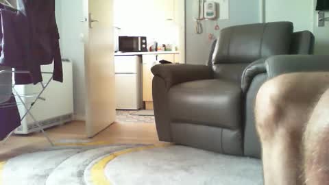 Daddyo online show from June 2026 03:58:01 PM