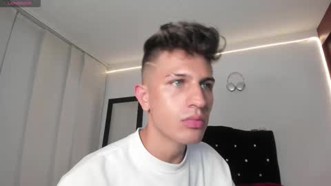 Kevin Ahs online show from October 2025 10:52:02 PM