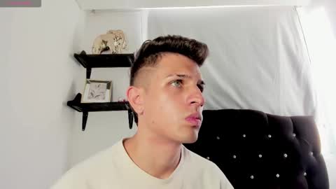 Snapshot of kevin_ahs1 chatting on March 2026 09:32:02 PM Kevin Ahs online show from March 2026 09:32:02 PM