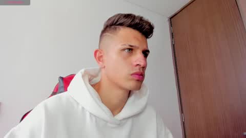 Snapshot of kevin_ahs1 chatting on March 2026 05:27:02 PM Kevin Ahs online show from March 2026 05:27:02 PM