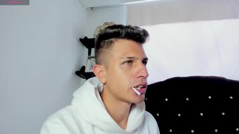 Snapshot of kevin_ahs1 chatting on March 2026 05:18:02 PM Kevin Ahs online show from March 2026 05:18:02 PM