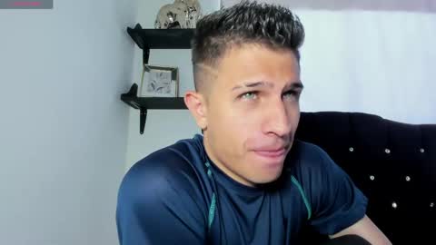 Snapshot of kevin_ahs1 chatting on April 2026 08:09:02 PM Kevin Ahs online show from April 2026 08:09:02 PM