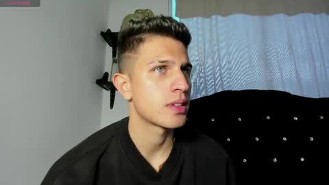 Snapshot of kevin_ahs1 chatting on April 2026 11:07:02 PM Kevin Ahs online show from April 2026 11:07:02 PM