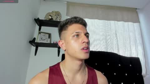Snapshot of kevin_ahs1 chatting on May 2026 10:06:02 PM Kevin Ahs online show from May 2026 10:06:02 PM