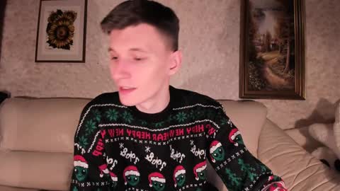 Snapshot of kevin_hornyyy chatting on January 2025 03:44:01 PM kevin online show from January 2025 03:44:01 PM