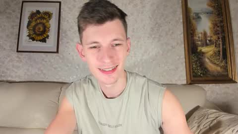 Snapshot of kevin_hornyyy chatting on October 2025 10:49:02 AM kevin online show from October 2025 10:49:02 AM