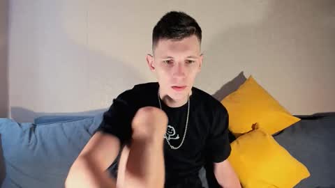 Snapshot of kevin_hornyyy chatting on November 2025 10:10:02 AM kevin online show from November 2025 10:10:02 AM