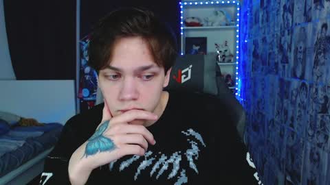 Kevin online show from February 2025 03:33:01 AM