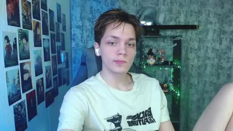 Kevin online show from April 2026 04:35:01 AM